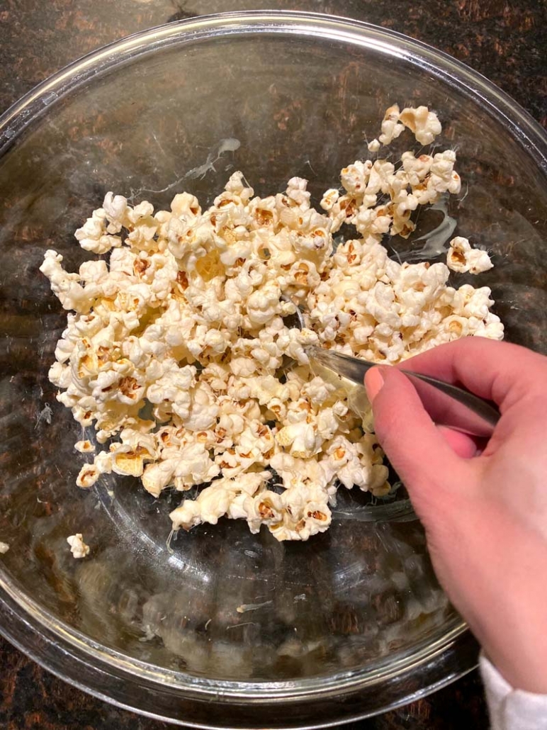 popcorn marshmallow mixture