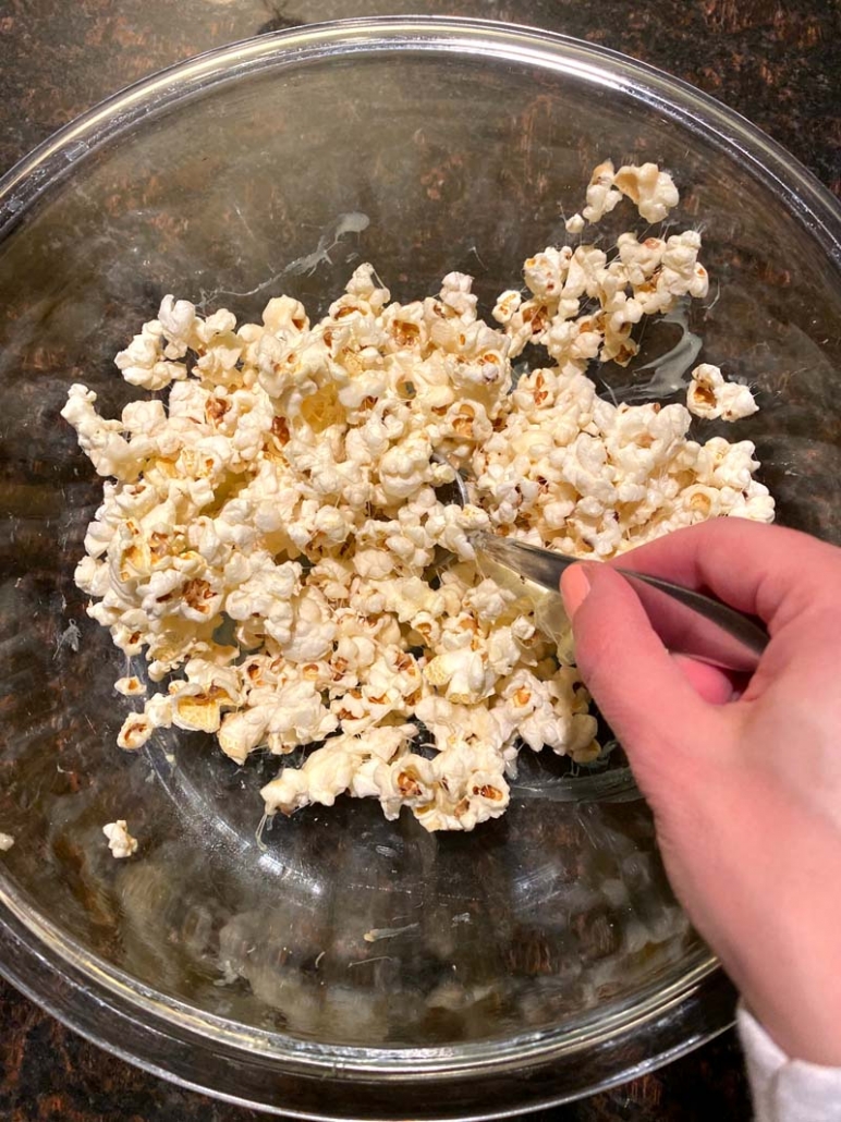 popcorn marshmallow mixture