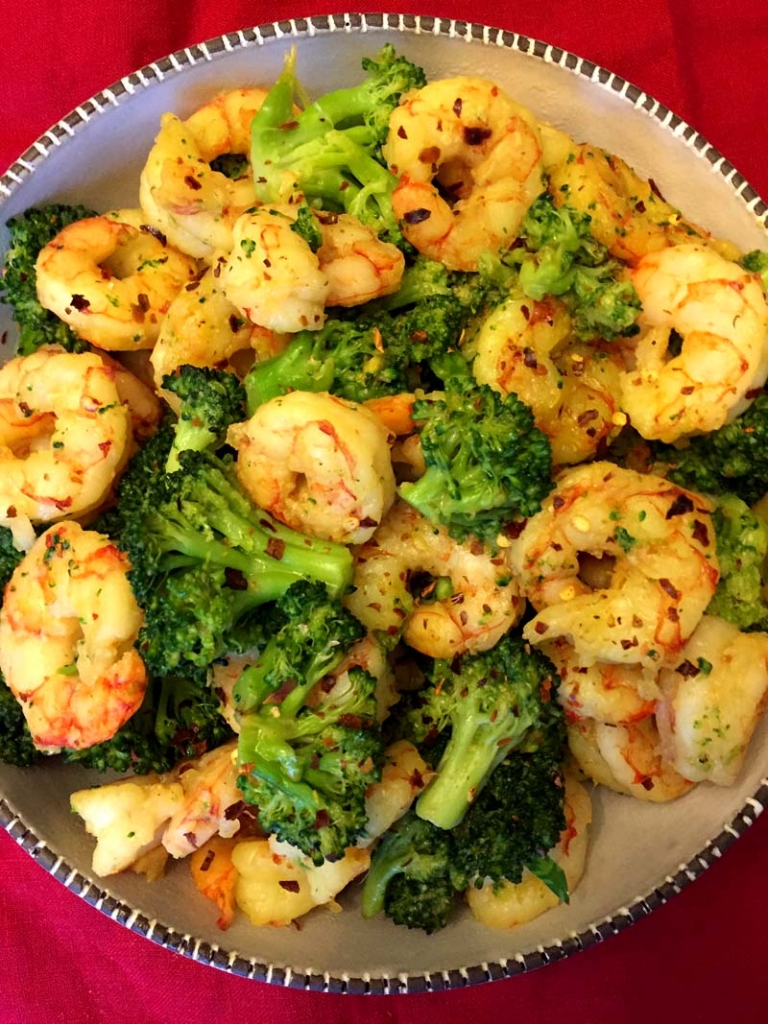 Shrimp and Broccoli Spicy Garlic Stir-Fry