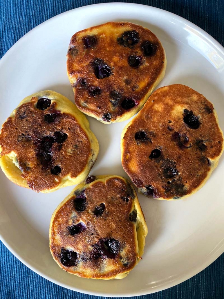 almond flour blueberry pancakes low carb