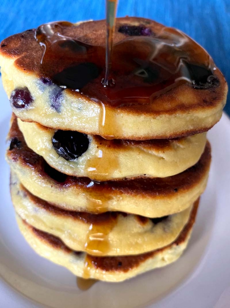 keto blueberry pancakes