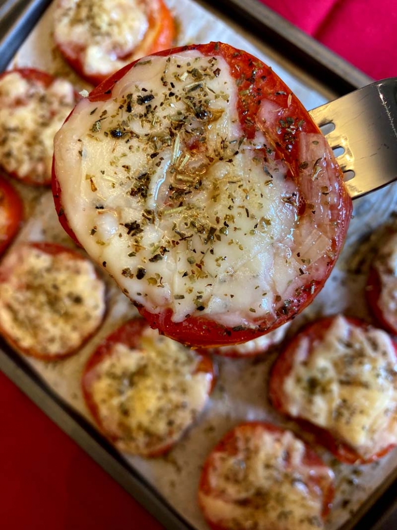 baked tomato slices