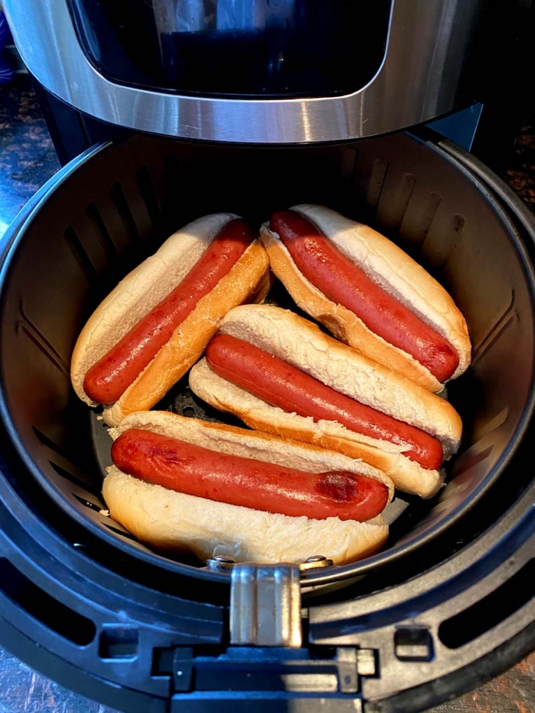 The Do's and Don'ts of Cooking Hot Dogs