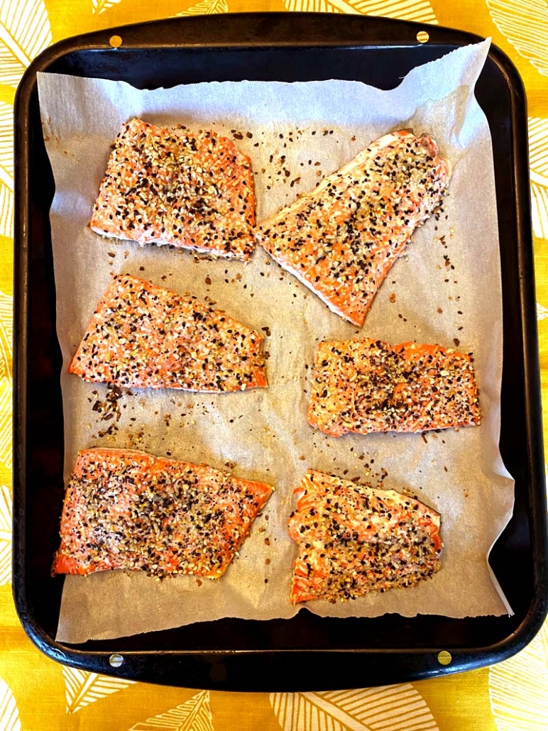 oven roasted salmon with everything bagel seasoning spice blend