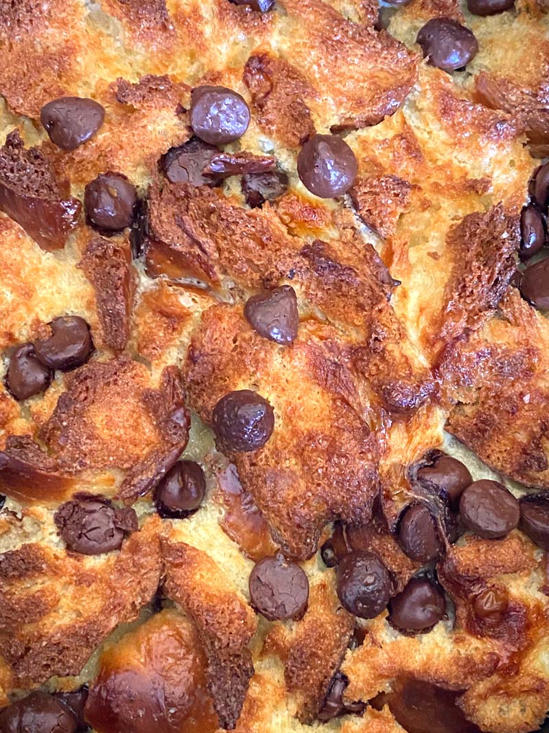 The top of the cooked air fryer bread pudding
