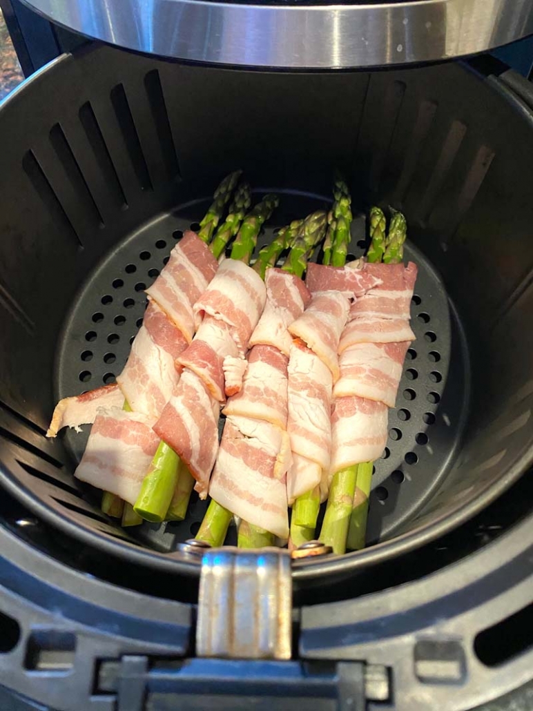 cooking bacon asparagus in the air fryer 