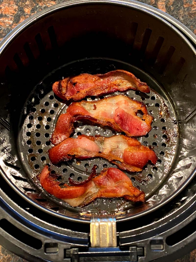 cooked crunchy bacon air fryer
