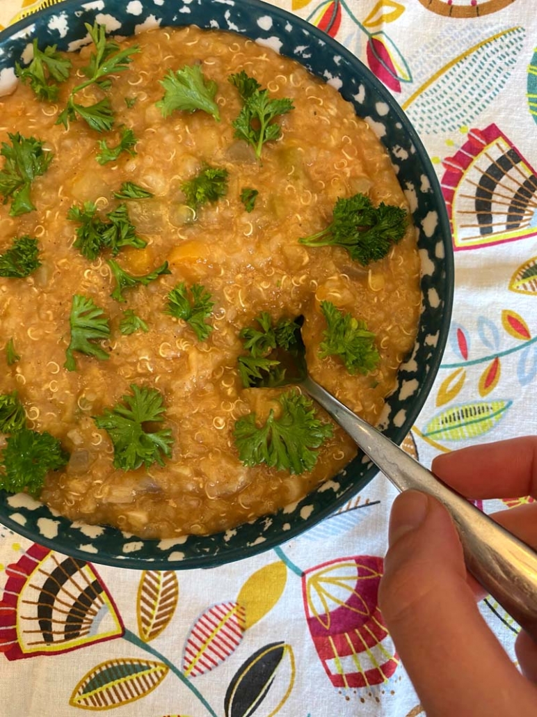 Instant Pot Lentil Quinoa Soup