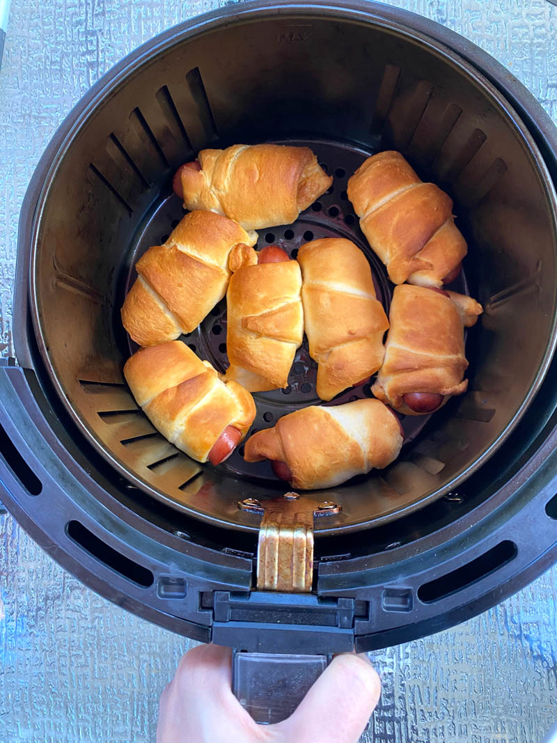 Air Fryer Pigs In A Blanket Crescent Hot Dogs Melanie Cooks