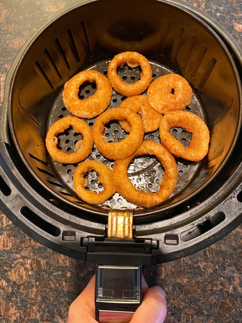 golden fried onion rings in air fryer 