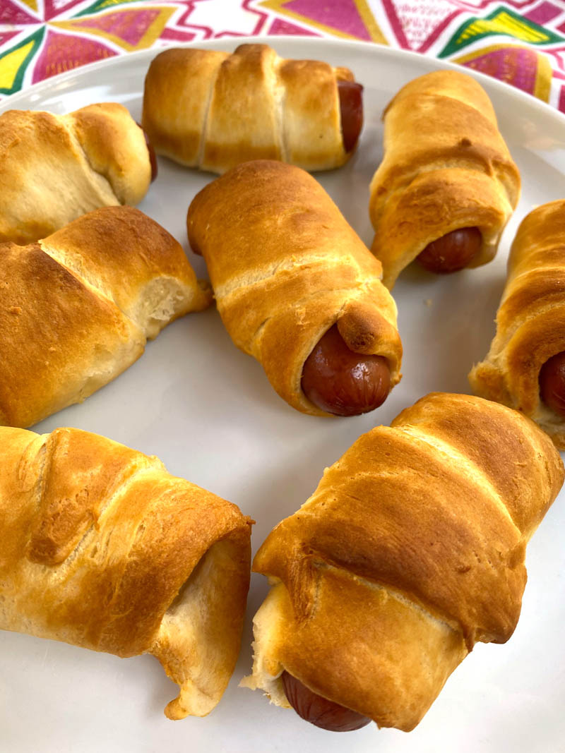 Air Fryer Pigs In A Blanket Crescent Hot Dogs Melanie Cooks