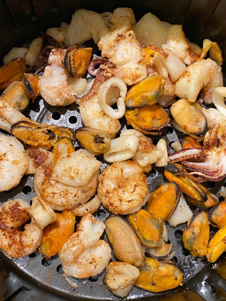 cooking seafood medley in the air fryer 