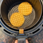 Air Fryer Frozen Eggo Waffles