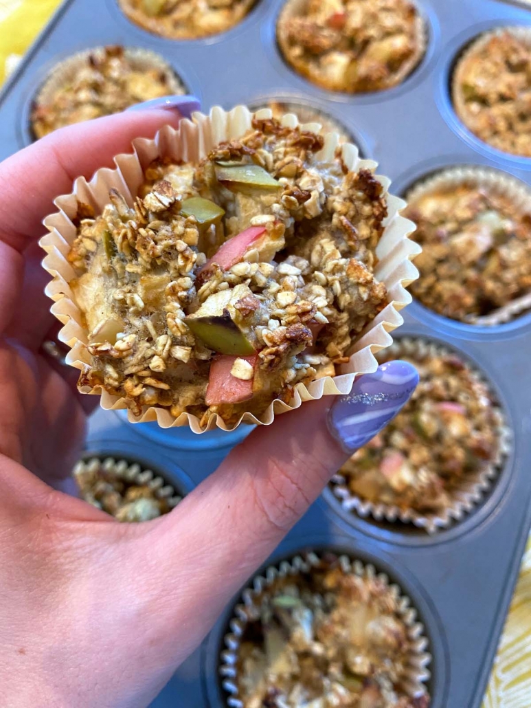 oatmeal apple muffins 