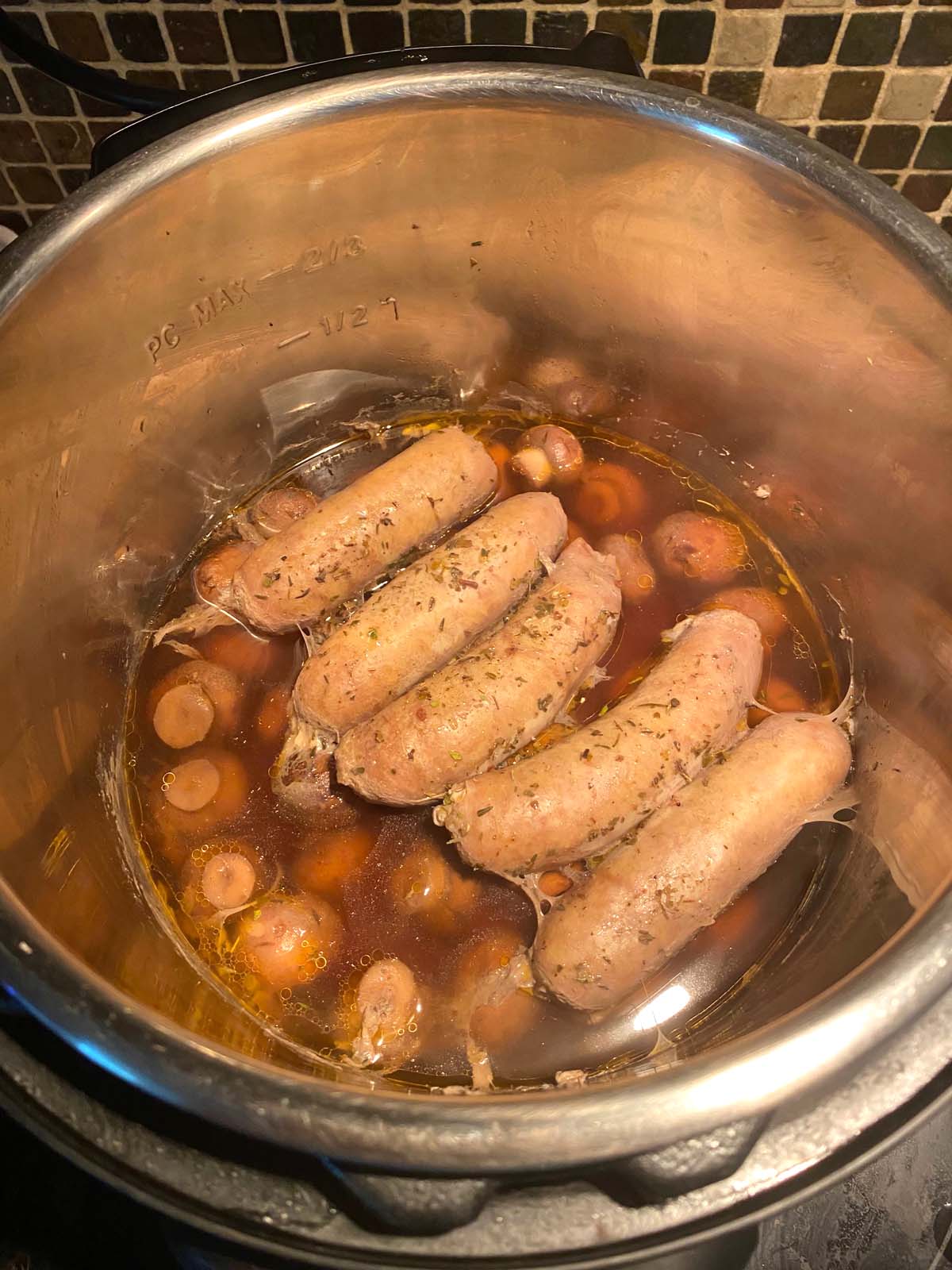 Cooking sausage in an instant 2025 pot