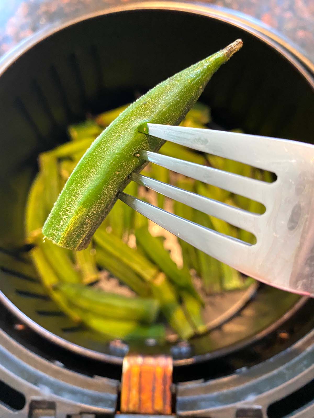 Frozen Okra In Air Fryer No Breading Healthy Recipe Melanie Cooks
