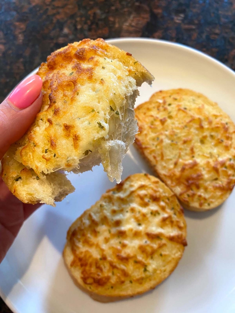 Air Fryer Frozen Texas Toast