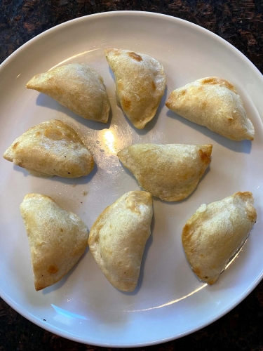 Air fryer frozen pierogies (6)