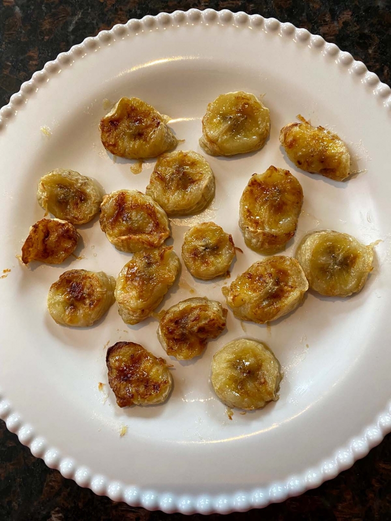 air fried banana slices on a plate