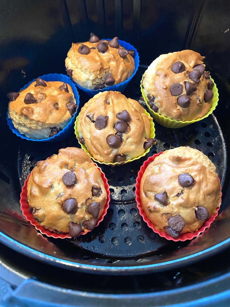 Air Fryer Chocolate Chip Muffins