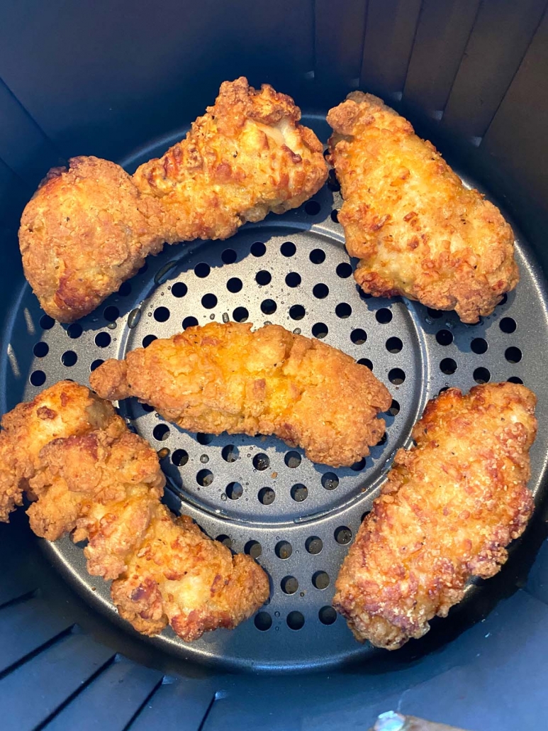 close up of chicken strips cooked in the air fryer