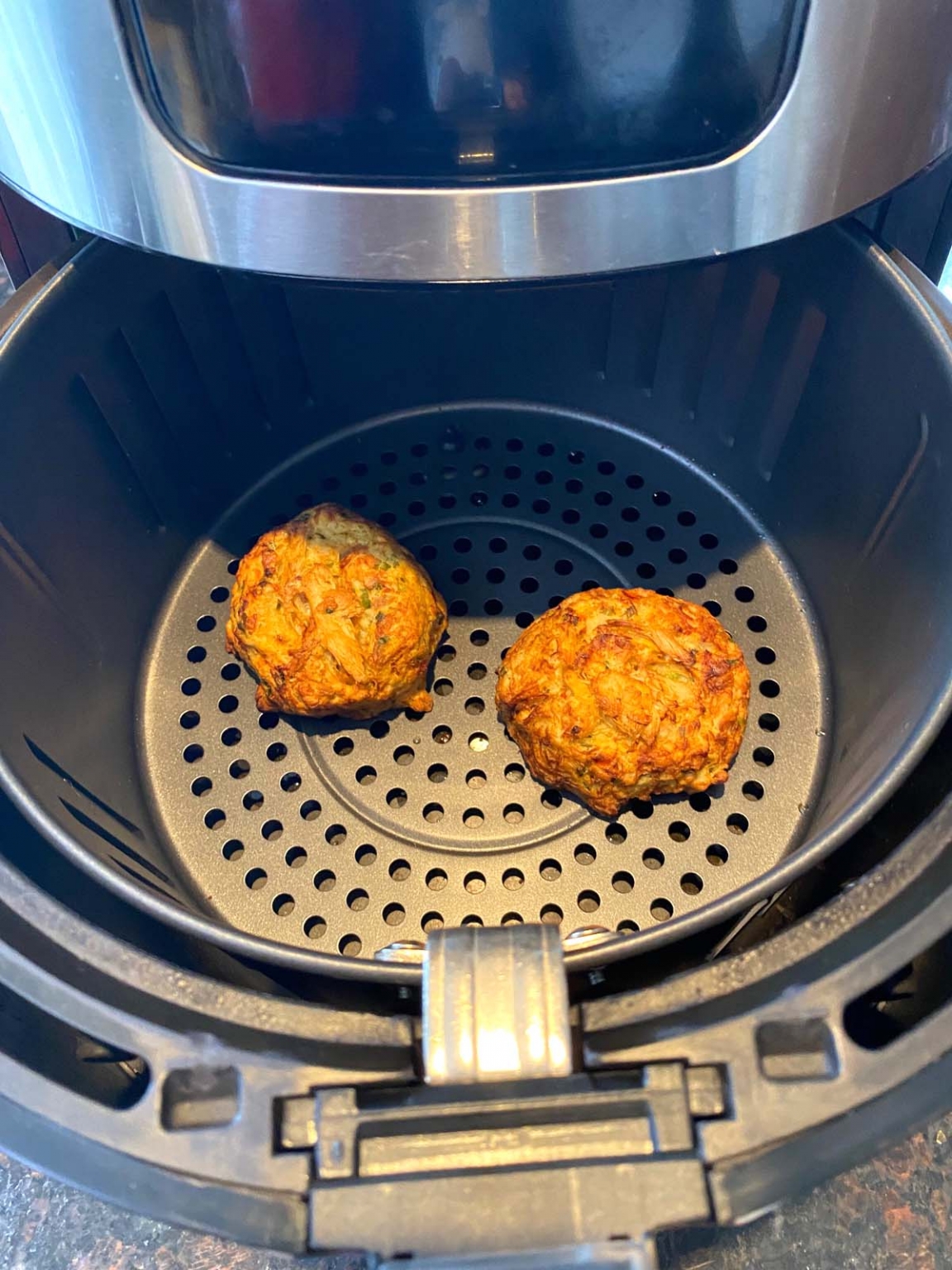 Air Fryer Frozen Crab Cakes Melanie Cooks