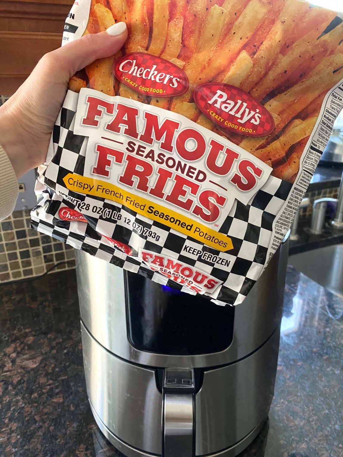 Checkers Frozen Famous Seasoned Fries In Air Fryer – Melanie Cooks