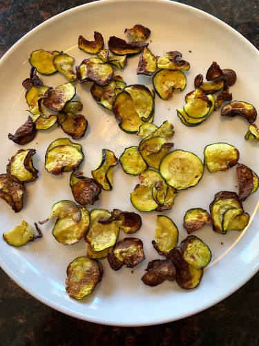 Air Fryer Zucchini Chips (7)