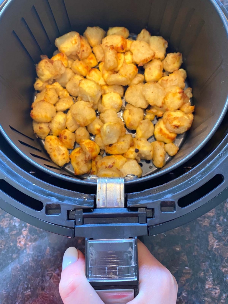 frozen cheese curds cooked in air fryer
