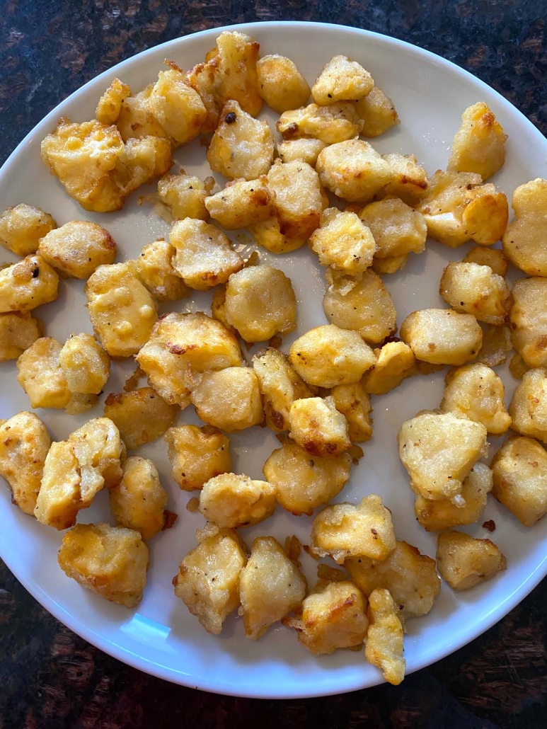 plated of cooked cheese curds