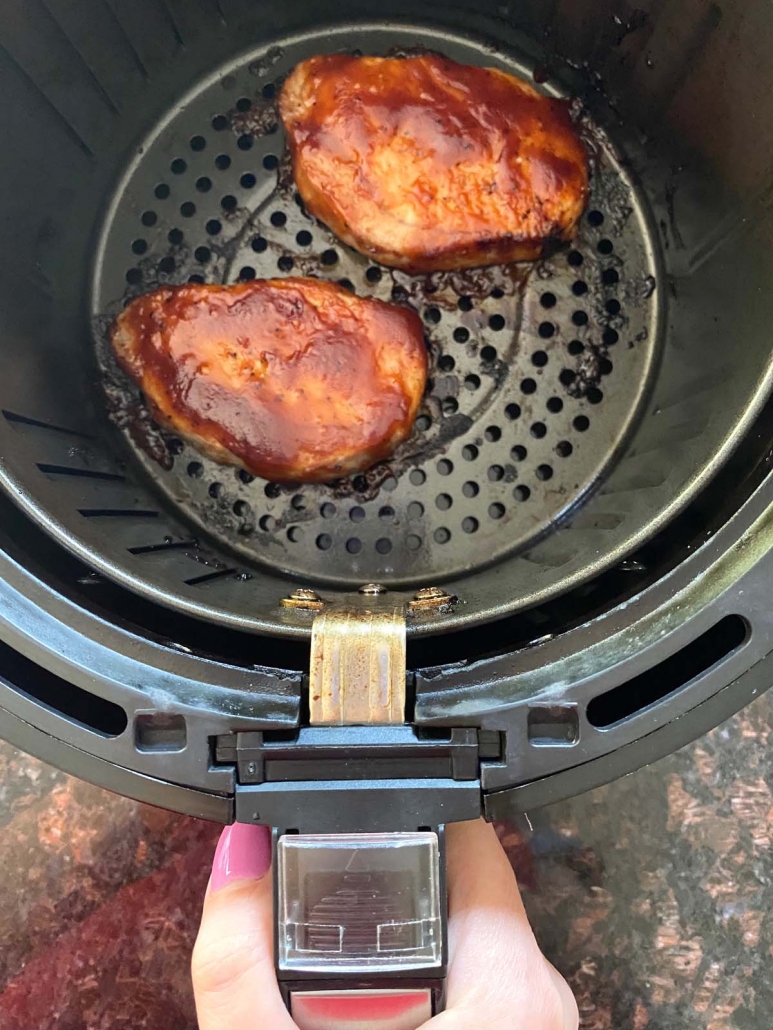 bbq pork chops in air fryer basket