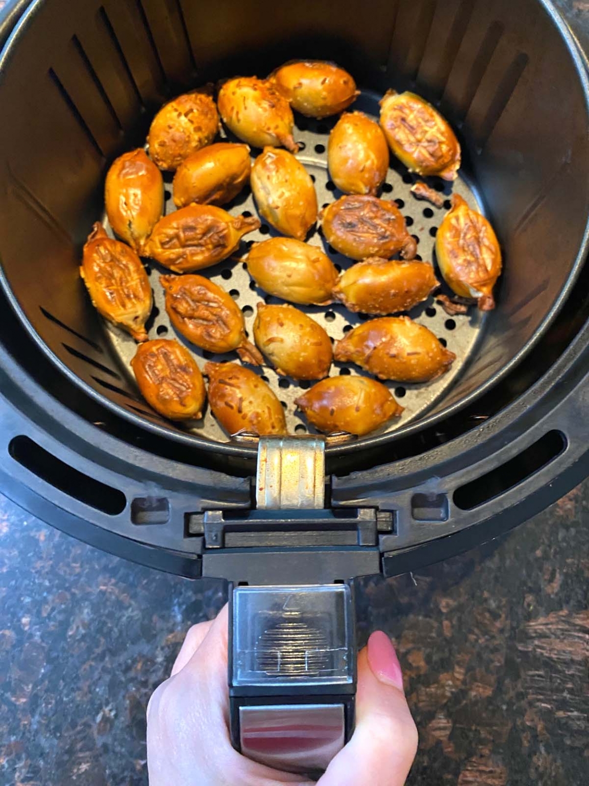 Air Fryer Frozen Pretzel Bites Melanie Cooks