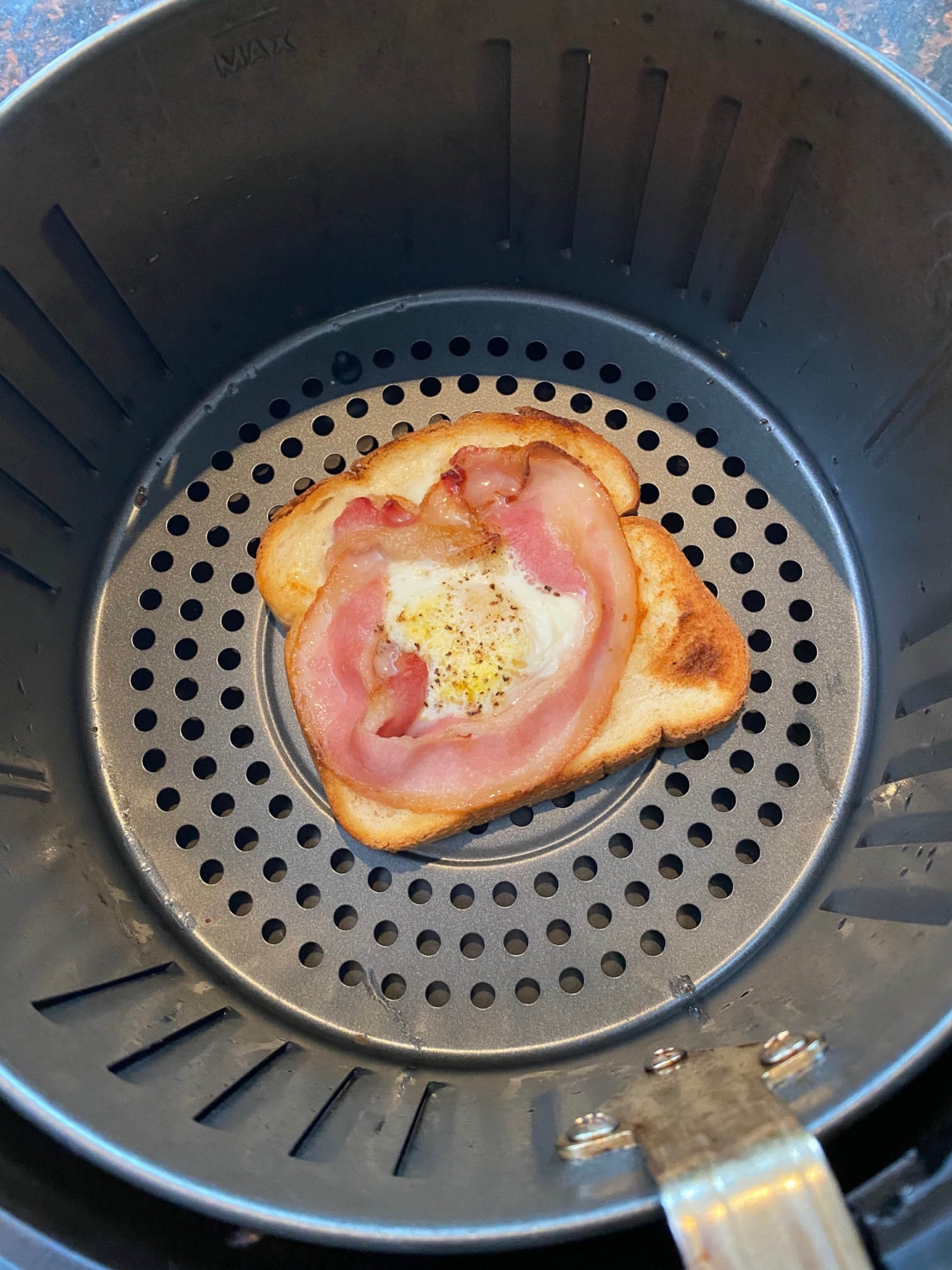 Air Fryer Bacon And Egg Toast Melanie Cooks