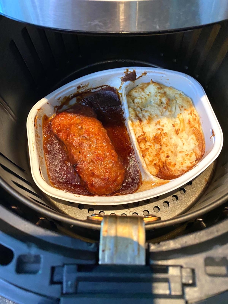 Can you put Parchment paper in an Air fryer - Air Fryer Yum