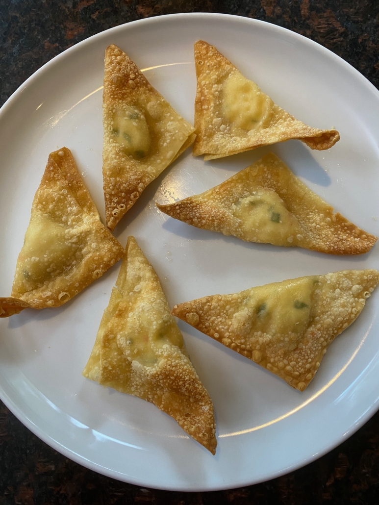 plate of cooked crab rangoon