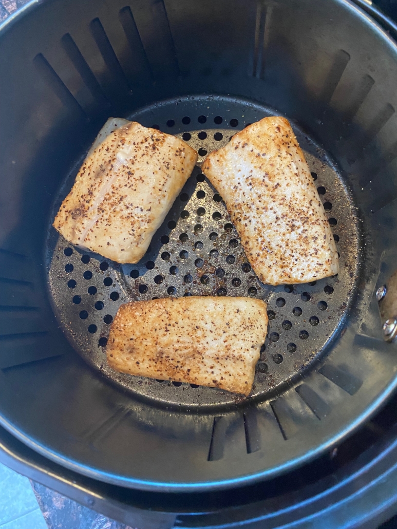 seasoned mahi mahi in air fryer