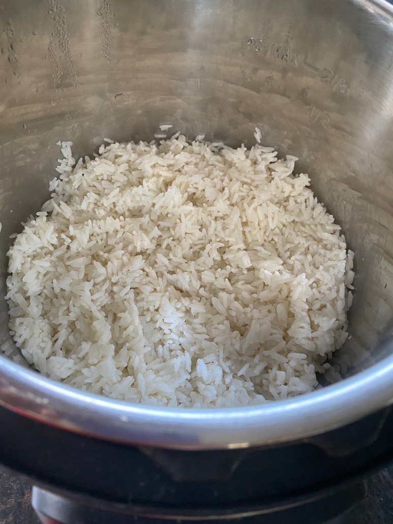 white rice cooked in instant pot