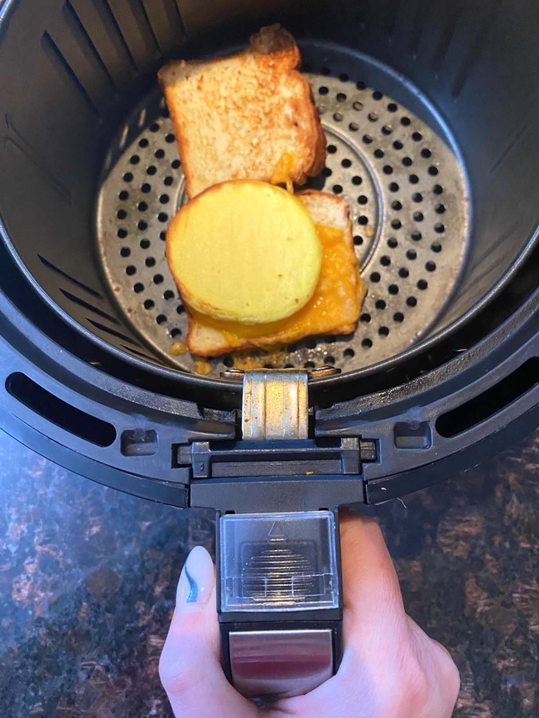 easy brazi bites sandwich in air fryer