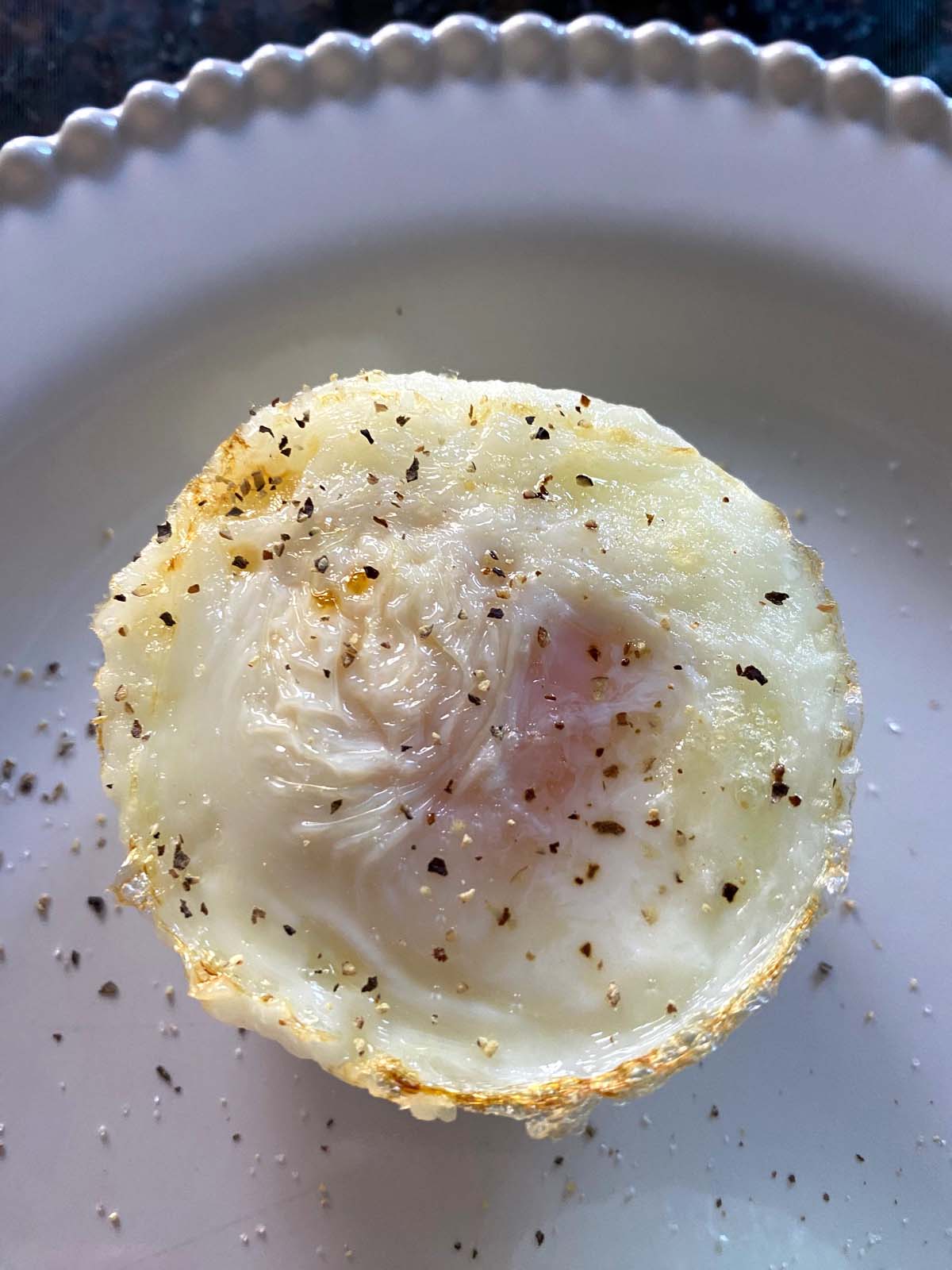 Air Fryer Fried Sunny Side Up Eggs – Melanie Cooks