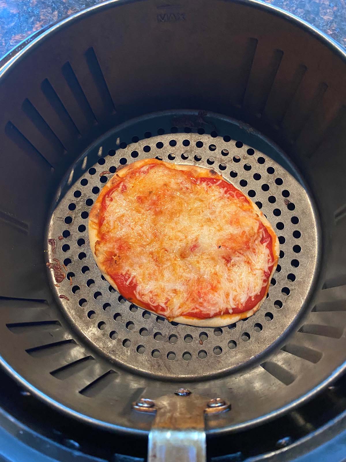 Air fryer naan pizza