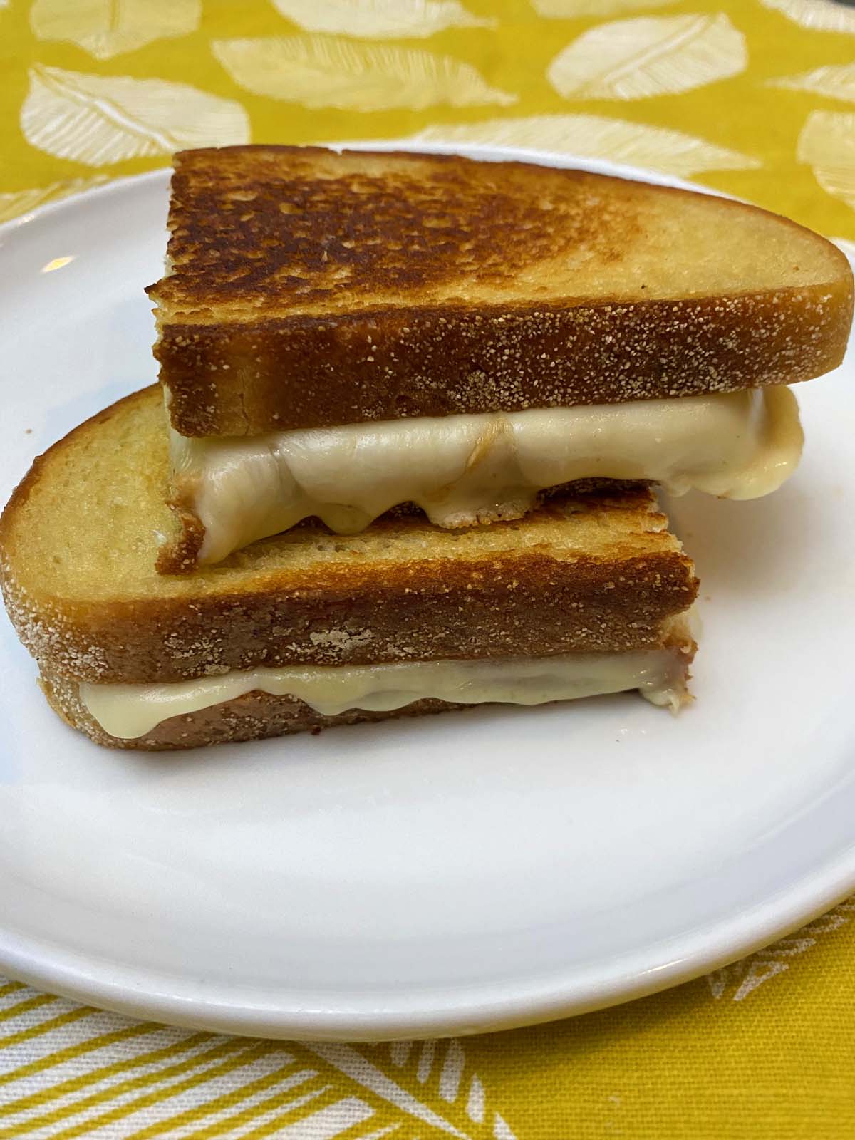 Starbucks Grilled Cheese Copycat Recipe – Melanie Cooks
