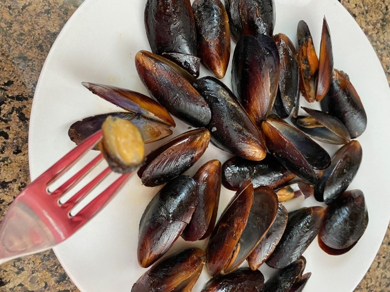 Air Fryer Frozen Mussels