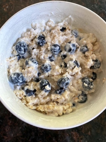 Greek Yogurt Oatmeal (1)