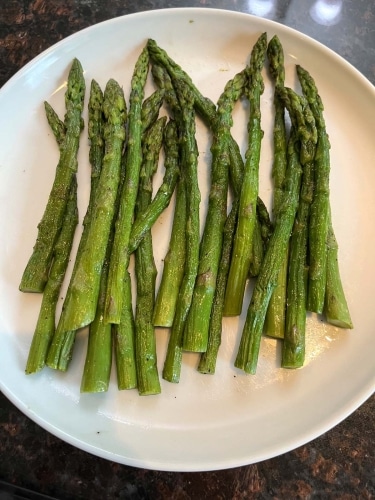 Air Fryer Frozen Asparagus (8)