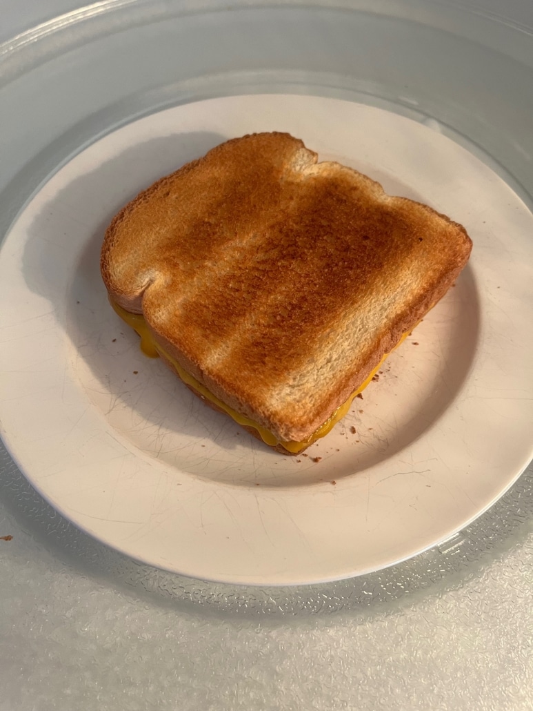 easy lunch Microwave Grilled Cheese