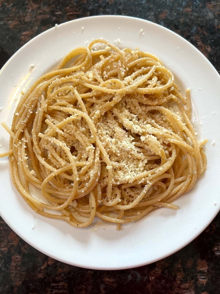 bowl of Whole Wheat Spaghetti With Garlic And Olive Oil