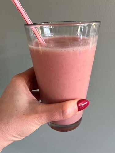 Strawberry Pineapple Smoothie (3)