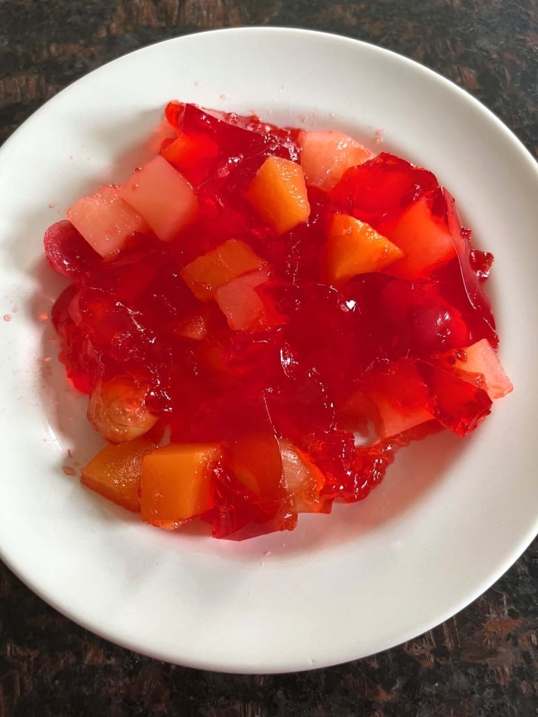 Easy Jello with Fruit Cocktail