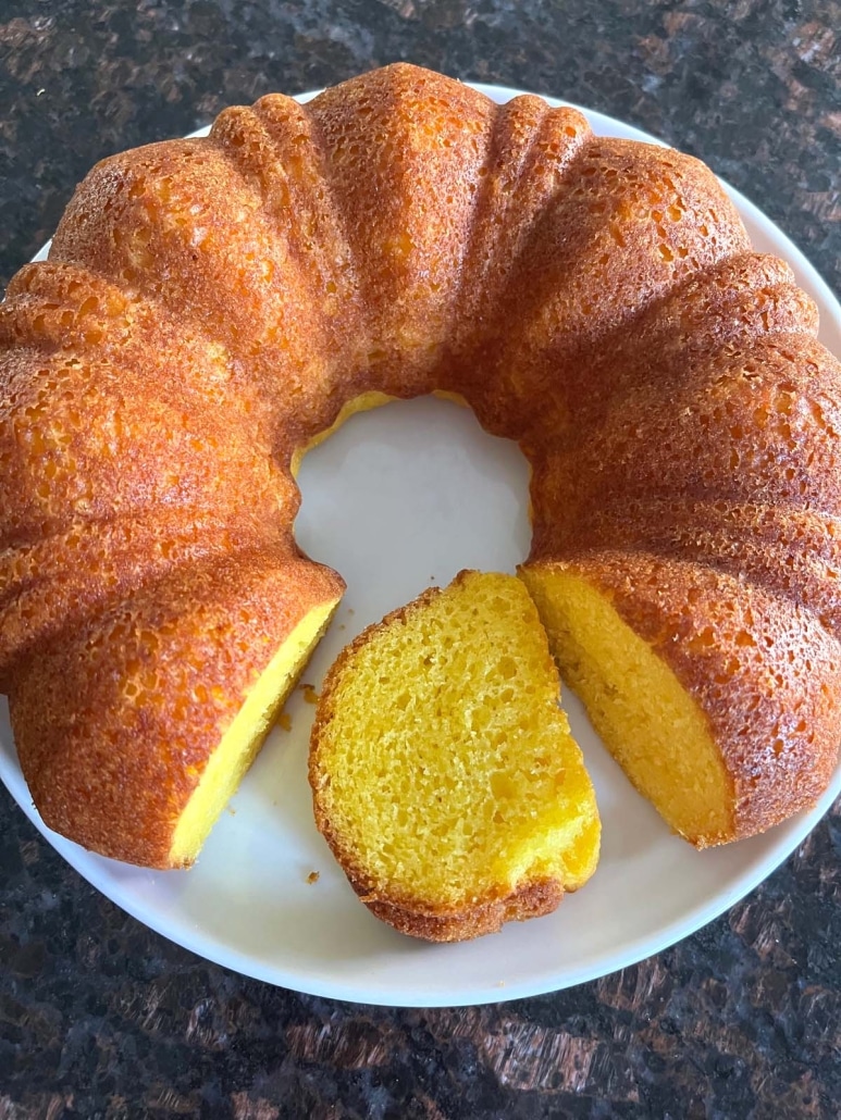 Lemon Bundt Cake From Duncan Hines Cake Mix 