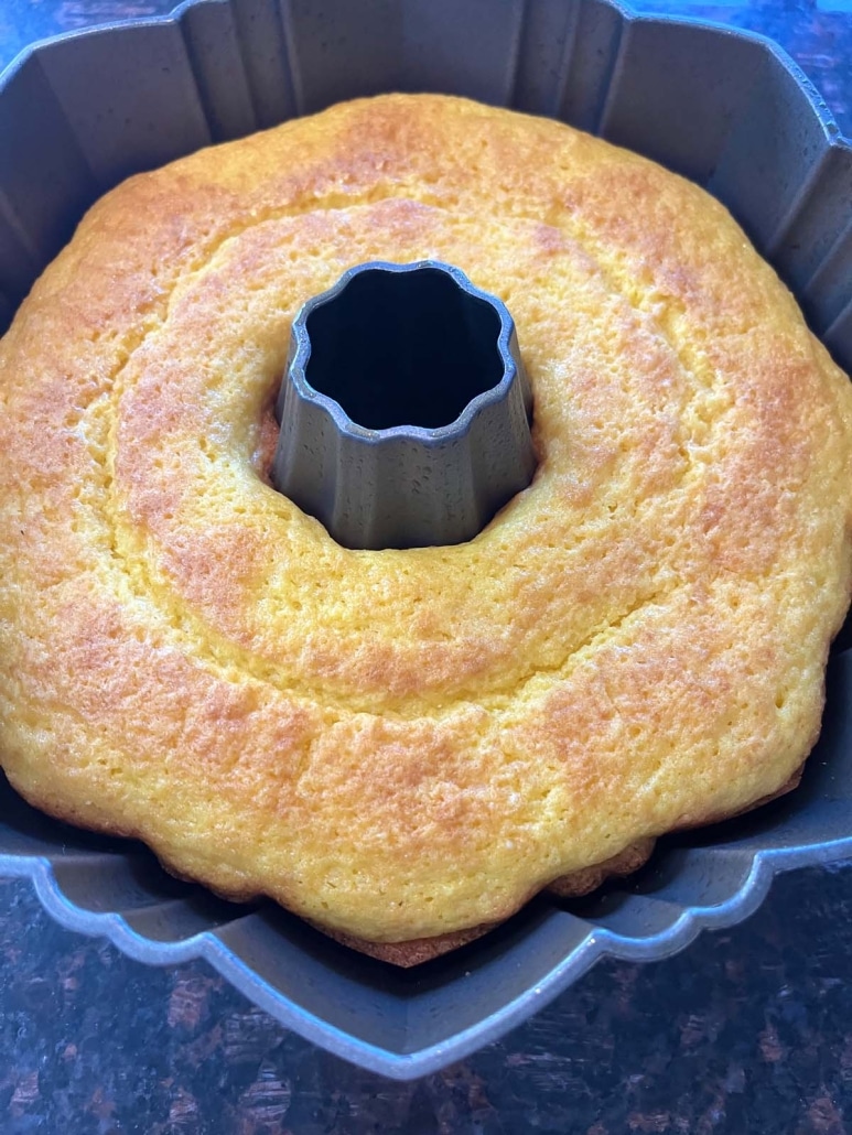 freshly baked lemon bundt cake from cake mix